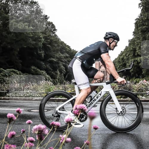 13.09.2026 - Stadtparktriathlon H.Heesch http://msf.ph/oto/10362208 13.09.2026 12:21:34 Radfahren 975, 996, 1066 meine-sportfotos.de