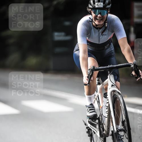 13.09.2026 - Stadtparktriathlon H.Heesch http://msf.ph/oto/10362222 13.09.2026 11:18:33 Radfahren 573, 610, 647, 718, 730, 786, 792, 820, 821 meine-sportfotos.de