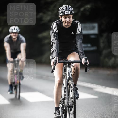 13.09.2026 - Stadtparktriathlon H.Heesch http://msf.ph/oto/10362260 13.09.2026 11:18:36 Radfahren 573, 610, 647, 718, 786, 820, 821 meine-sportfotos.de