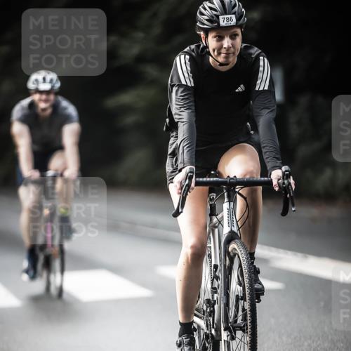 13.09.2026 - Stadtparktriathlon H.Heesch http://msf.ph/oto/10362264 13.09.2026 11:18:36 Radfahren 573, 610, 647, 718, 786, 820, 821 meine-sportfotos.de