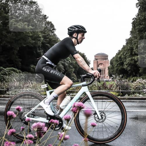 13.09.2026 - Stadtparktriathlon H.Heesch http://msf.ph/oto/10362280 13.09.2026 12:22:04 Radfahren 956, 1035, 1055, 1069, 1116, 1156, 1163 meine-sportfotos.de