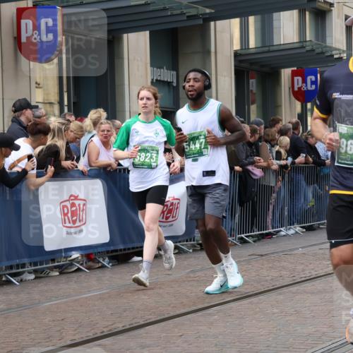13.09.2026 - 21. swb-Marathon Bremen Strokosch-Dieckow http://msf.ph/oto/10362288 13.09.2026 13:36:27 Ziel 164, 551, 813, 843, 1641, 1936, 2275, 2467, 2673, 2731, 2819, 2823, 3067, 3122, 3541, 3585, 3635, 3815, 3874, 3998, 4006, 4050, 4182, 4216, 4304, 4335, 4414, 4676, 4892, 5061, 5236, 5355, 5447, 5656, 5781, 5823, 6050, 6269, 6280, 6340, 6408, 6516, 6568, 6966, 7039, 7046, 7229, 7237, 7249, 7344, 7640, 7656, 7765, 7808, 8034, 8498, 8685, 8723, 8790, 9331, 9589, 9658, 9776, 9807, 10068, 10070, 372, 900, 1072, 1738, 1880, 2339, 2467, 2692, 2700, 2931, 2949, 3067, 3224, 3291 meine-sportfotos.de
