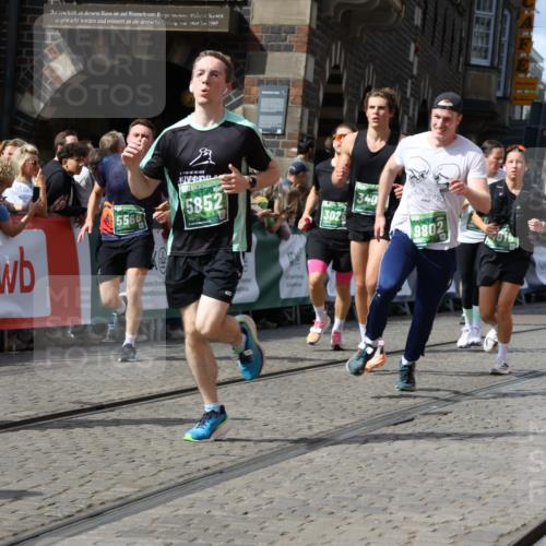 13.09.2026 - 21. swb-Marathon Bremen Strokosch-Dieckow http://msf.ph/oto/10362290 13.09.2026 13:34:24 Ziel 1364, 1656, 2355, 2464, 2727, 3162, 3389, 3522, 3632, 3790, 3984, 4613, 5265, 5341, 5489, 5563, 5587, 5768, 6090, 6151, 6350, 6405, 6509, 6623, 7047, 7113, 7303, 7431, 7897, 7988, 8025, 8512, 8641, 8870, 8910, 9905, 10058, 13118, 784, 809, 1307, 1395, 1871, 2215, 2831, 3029, 3052, 3058, 3318, 3388, 3409, 3890, 4537, 4616, 5378, 5488, 5566, 5694, 5760, 6255, 7168, 7833, 7962, 8381, 8453, 9751, 9788, 13112 meine-sportfotos.de