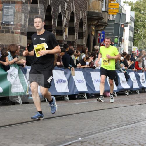 13.09.2026 - 21. swb-Marathon Bremen Strokosch-Dieckow http://msf.ph/oto/10362301 13.09.2026 10:58:47 Ziel 10530, 10878, 10879, 11004, 11131, 11152, 11189, 11202, 11384, 11403, 11455, 11686, 11750, 11906, 11953, 11955, 12092, 12180, 12237, 12320, 12499, 12505, 12518, 10254, 10383, 10427, 10477, 10485, 10787, 10794, 10832, 10843, 10948, 11034, 11267, 11278, 11602, 12015, 12127, 12130, 12131, 12176, 12271, 12414 meine-sportfotos.de