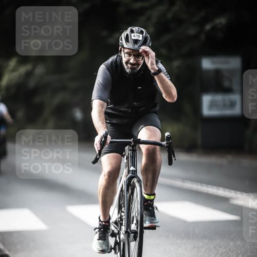 13.09.2026 - Stadtparktriathlon H.Heesch http://msf.ph/oto/10362307 13.09.2026 11:18:39 Radfahren 573, 610, 718, 754, 786, 821 meine-sportfotos.de