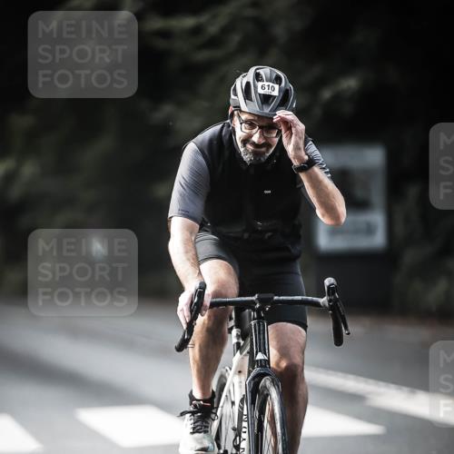 13.09.2026 - Stadtparktriathlon H.Heesch http://msf.ph/oto/10362318 13.09.2026 11:18:39 Radfahren 573, 610, 718, 754, 786, 821 meine-sportfotos.de