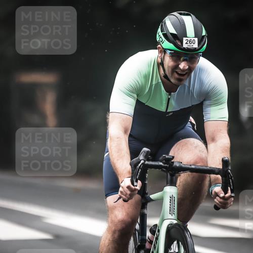 13.09.2026 - Stadtparktriathlon H.Heesch http://msf.ph/oto/10362323 13.09.2026 10:04:48 Radfahren 246, 260, 320 meine-sportfotos.de