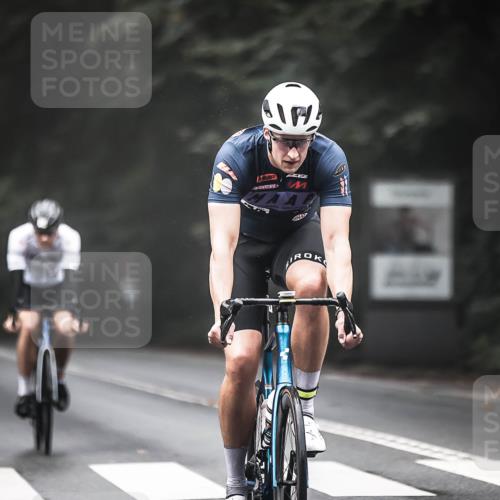 13.09.2026 - Stadtparktriathlon H.Heesch http://msf.ph/oto/10362395 13.09.2026 10:05:04 Radfahren 258, 311, 312 meine-sportfotos.de