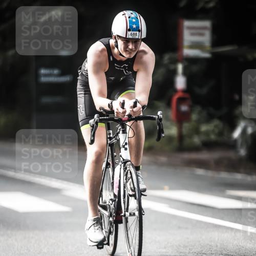 13.09.2026 - Stadtparktriathlon H.Heesch http://msf.ph/oto/10362401 13.09.2026 11:18:49 Radfahren 603, 688, 754 meine-sportfotos.de