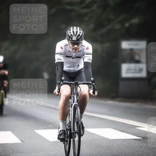 13.09.2026 - Stadtparktriathlon H.Heesch http://msf.ph/oto/10362407 13.09.2026 10:05:05 Radfahren 258, 311, 312 meine-sportfotos.de