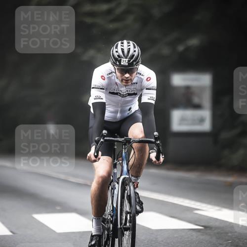 13.09.2026 - Stadtparktriathlon H.Heesch http://msf.ph/oto/10362412 13.09.2026 10:05:06 Radfahren 258, 311, 312 meine-sportfotos.de