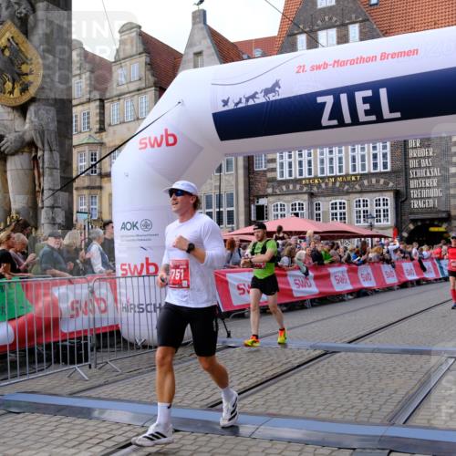 13.09.2026 - 21. swb-Marathon Bremen Tim E. http://msf.ph/oto/10362444 13.09.2026 13:00:03 Ziel 126, 277, 466, 807, 862, 1320, 1485, 1852, 4964, 5316, 5828, 6557, 8850 meine-sportfotos.de