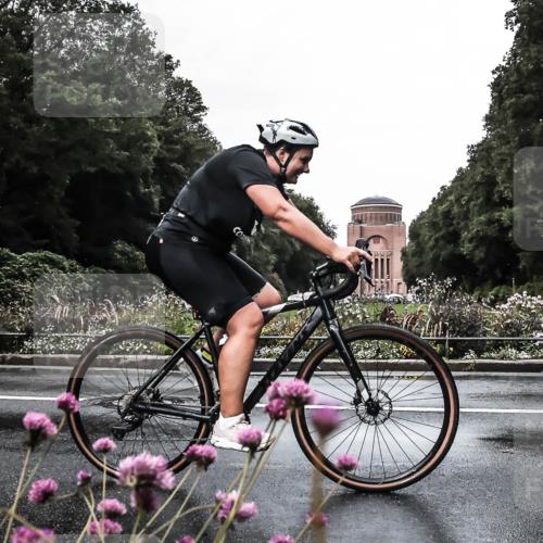 13.09.2026 - Stadtparktriathlon H.Heesch http://msf.ph/oto/10362452 13.09.2026 12:23:00 Radfahren 932, 1026, 1135 meine-sportfotos.de