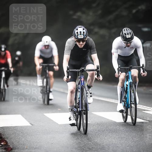 13.09.2026 - Stadtparktriathlon H.Heesch http://msf.ph/oto/10362463 13.09.2026 10:05:14 Radfahren 213, 262, 264, 281, 300, 333 meine-sportfotos.de
