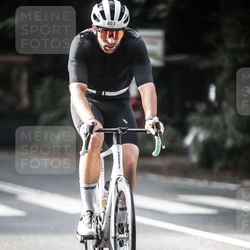 13.09.2026 - Stadtparktriathlon H.Heesch http://msf.ph/oto/10362477 13.09.2026 11:18:52 Radfahren 603, 685, 688, 694 meine-sportfotos.de