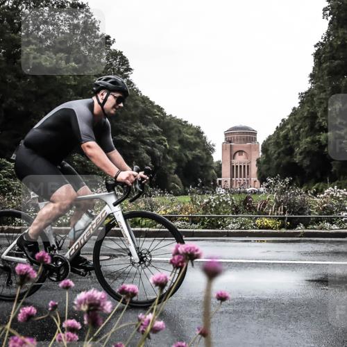 13.09.2026 - Stadtparktriathlon H.Heesch http://msf.ph/oto/10362479 13.09.2026 12:23:22 Radfahren 961 meine-sportfotos.de
