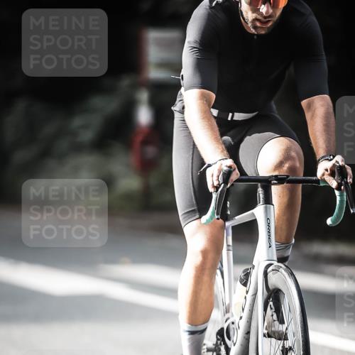 13.09.2026 - Stadtparktriathlon H.Heesch http://msf.ph/oto/10362486 13.09.2026 11:18:52 Radfahren 603, 685, 688, 694 meine-sportfotos.de