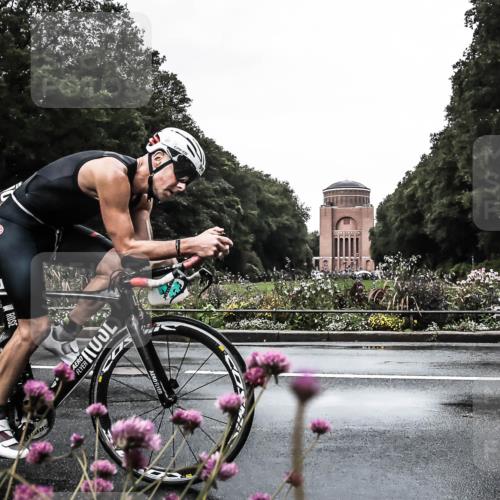 13.09.2026 - Stadtparktriathlon H.Heesch http://msf.ph/oto/10362525 13.09.2026 12:23:45 Radfahren 990, 1119 meine-sportfotos.de