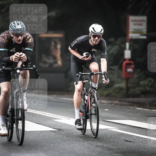 13.09.2026 - Stadtparktriathlon H.Heesch http://msf.ph/oto/10362534 13.09.2026 10:05:18 Radfahren 213, 242, 262, 264, 281, 300, 322, 333 meine-sportfotos.de
