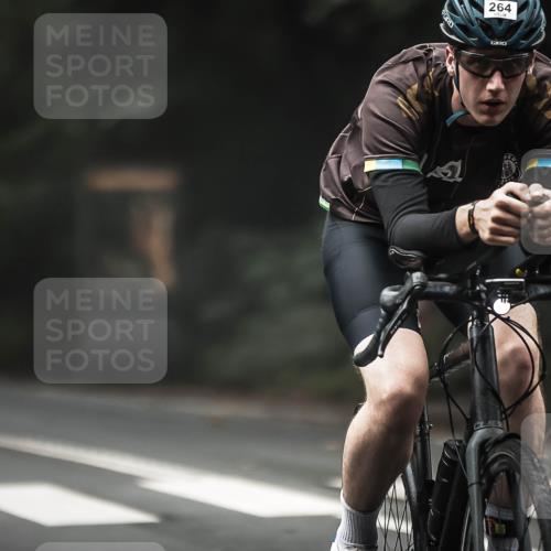 13.09.2026 - Stadtparktriathlon H.Heesch http://msf.ph/oto/10362550 13.09.2026 10:05:19 Radfahren 213, 225, 242, 262, 264, 281, 300, 322, 333 meine-sportfotos.de