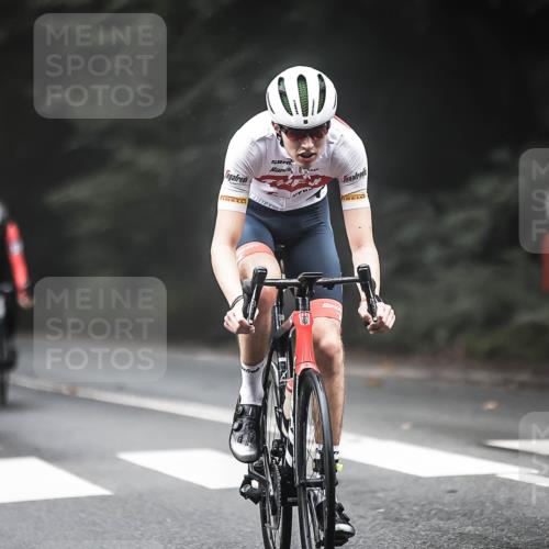 13.09.2026 - Stadtparktriathlon H.Heesch http://msf.ph/oto/10362558 13.09.2026 10:05:23 Radfahren 225, 238, 242, 262, 264, 281, 322 meine-sportfotos.de