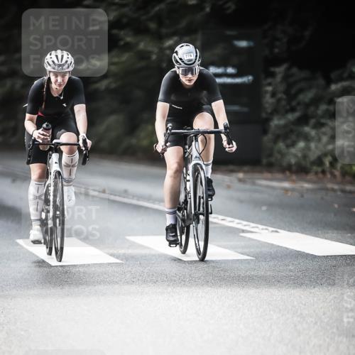 13.09.2026 - Stadtparktriathlon H.Heesch http://msf.ph/oto/10362560 13.09.2026 11:18:58 Radfahren 524, 685, 694, 710, 721, 726, 778 meine-sportfotos.de