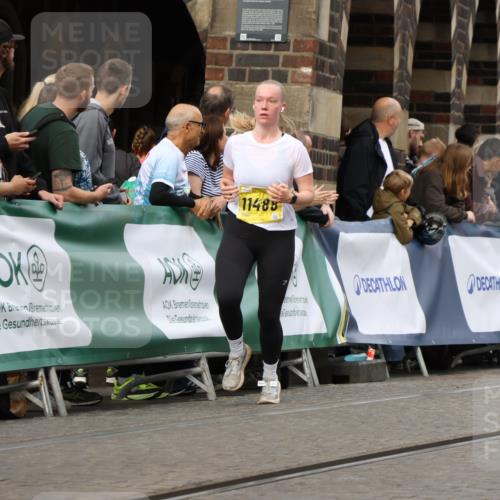 13.09.2026 - 21. swb-Marathon Bremen Strokosch-Dieckow http://msf.ph/oto/10362564 13.09.2026 10:58:52 Ziel 10878, 10879, 11004, 11030, 11152, 11189, 11384, 11403, 11455, 11686, 11750, 11953, 11955, 12180, 12237, 12320, 12499, 12505, 12518, 10383, 10415, 10427, 10477, 10787, 10843, 11034, 11267, 11278, 11602, 11913, 12015, 12127, 12130, 12131, 12271, 12297, 12414 meine-sportfotos.de