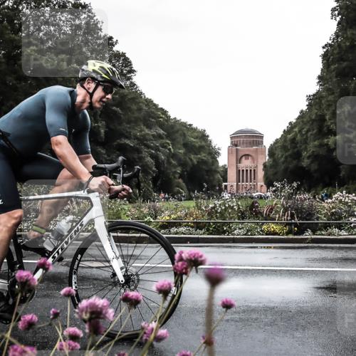 13.09.2026 - Stadtparktriathlon H.Heesch http://msf.ph/oto/10362572 13.09.2026 12:24:20 Radfahren 1030, 1060 meine-sportfotos.de