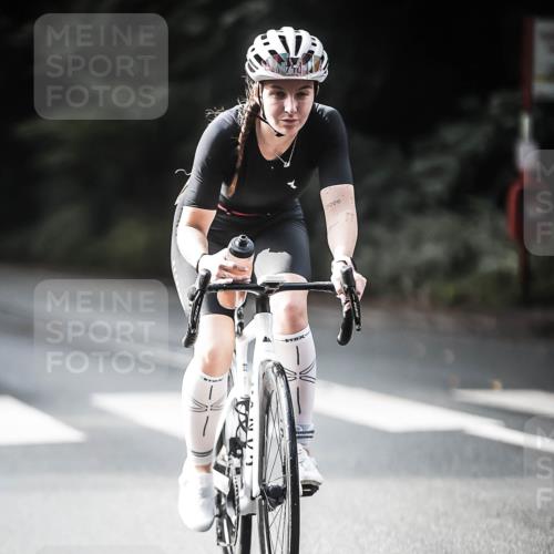 13.09.2026 - Stadtparktriathlon H.Heesch http://msf.ph/oto/10362581 13.09.2026 11:18:59 Radfahren 524, 685, 694, 710, 721, 726, 778, 817 meine-sportfotos.de