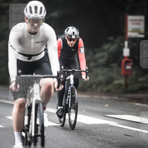13.09.2026 - Stadtparktriathlon H.Heesch http://msf.ph/oto/10362587 13.09.2026 10:05:25 Radfahren 225, 238, 242, 278, 310, 322 meine-sportfotos.de