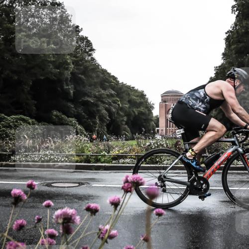 13.09.2026 - Stadtparktriathlon H.Heesch http://msf.ph/oto/10362588 13.09.2026 12:24:25 Radfahren 965, 1025, 1053, 1186 meine-sportfotos.de