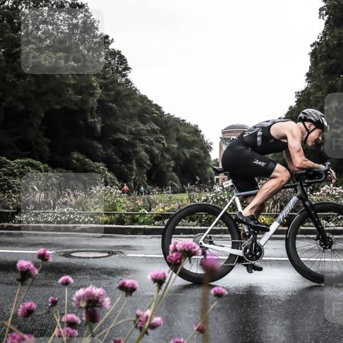 13.09.2026 - Stadtparktriathlon H.Heesch http://msf.ph/oto/10362594 13.09.2026 12:24:26 Radfahren 965, 1025, 1053, 1186 meine-sportfotos.de