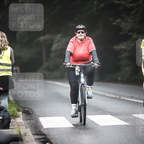 13.09.2026 - Stadtparktriathlon H.Heesch http://msf.ph/oto/10362616 13.09.2026 10:05:30 Radfahren 225, 238, 242, 278, 310 meine-sportfotos.de