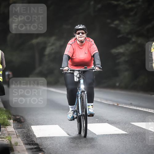 13.09.2026 - Stadtparktriathlon H.Heesch http://msf.ph/oto/10362620 13.09.2026 10:05:30 Radfahren 225, 238, 242, 278, 310 meine-sportfotos.de
