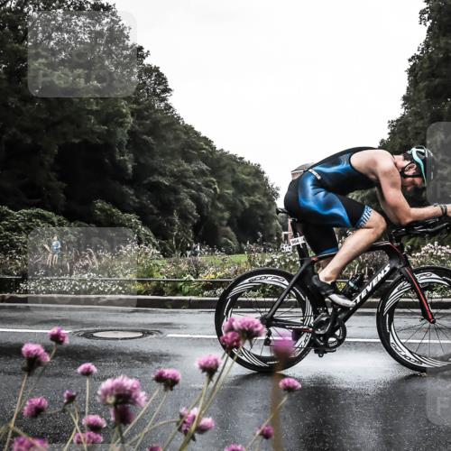 13.09.2026 - Stadtparktriathlon H.Heesch http://msf.ph/oto/10362647 13.09.2026 12:24:41 Radfahren 964, 995, 1114, 1166, 1170, 1174 meine-sportfotos.de