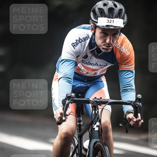 13.09.2026 - Stadtparktriathlon H.Heesch http://msf.ph/oto/10362651 13.09.2026 10:05:42 Radfahren 321 meine-sportfotos.de