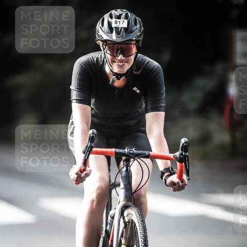 13.09.2026 - Stadtparktriathlon H.Heesch http://msf.ph/oto/10362723 13.09.2026 11:19:05 Radfahren 524, 598, 710, 721, 726, 778, 817 meine-sportfotos.de