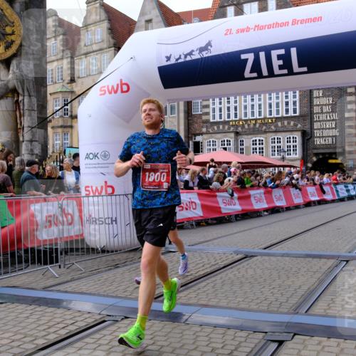 13.09.2026 - 21. swb-Marathon Bremen Tim E. http://msf.ph/oto/10362728 13.09.2026 13:00:11 Ziel 603, 735, 807, 1320, 1485, 6557, 8850, 9153 meine-sportfotos.de