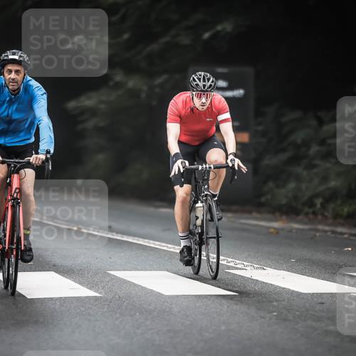 13.09.2026 - Stadtparktriathlon H.Heesch http://msf.ph/oto/10362731 13.09.2026 10:06:10 Radfahren 214, 239, 345 meine-sportfotos.de