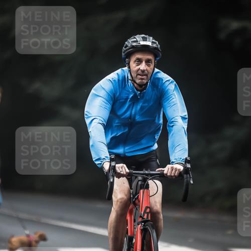 13.09.2026 - Stadtparktriathlon H.Heesch http://msf.ph/oto/10362750 13.09.2026 10:06:12 Radfahren 214, 239, 345 meine-sportfotos.de