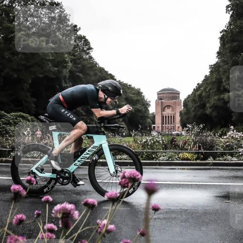 13.09.2026 - Stadtparktriathlon H.Heesch http://msf.ph/oto/10362752 13.09.2026 12:25:23 Radfahren 1048, 1085 meine-sportfotos.de