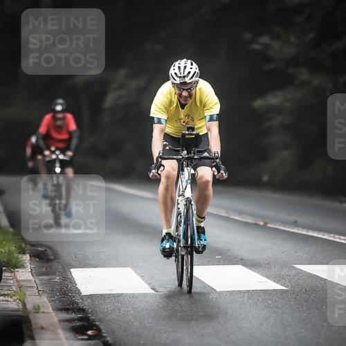 13.09.2026 - Stadtparktriathlon H.Heesch http://msf.ph/oto/10362779 13.09.2026 10:06:23 Radfahren 276, 299 meine-sportfotos.de