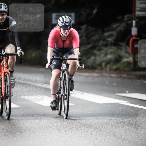 13.09.2026 - Stadtparktriathlon H.Heesch http://msf.ph/oto/10362797 13.09.2026 11:19:11 Radfahren 598, 706, 731, 769, 817 meine-sportfotos.de