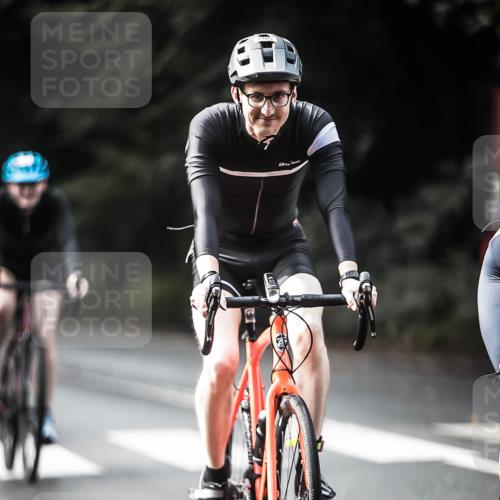 13.09.2026 - Stadtparktriathlon H.Heesch http://msf.ph/oto/10362808 13.09.2026 11:19:12 Radfahren 598, 706, 731, 769 meine-sportfotos.de
