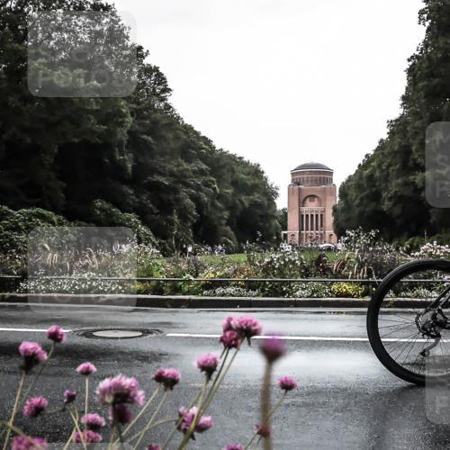 13.09.2026 - Stadtparktriathlon H.Heesch http://msf.ph/oto/10362849 13.09.2026 12:26:03 Radfahren 1005, 1065 meine-sportfotos.de
