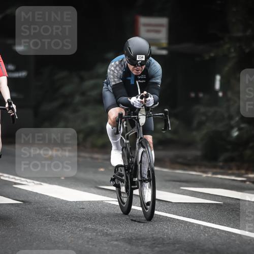13.09.2026 - Stadtparktriathlon H.Heesch http://msf.ph/oto/10362858 13.09.2026 10:06:34 Radfahren 220, 234, 276, 283, 314 meine-sportfotos.de