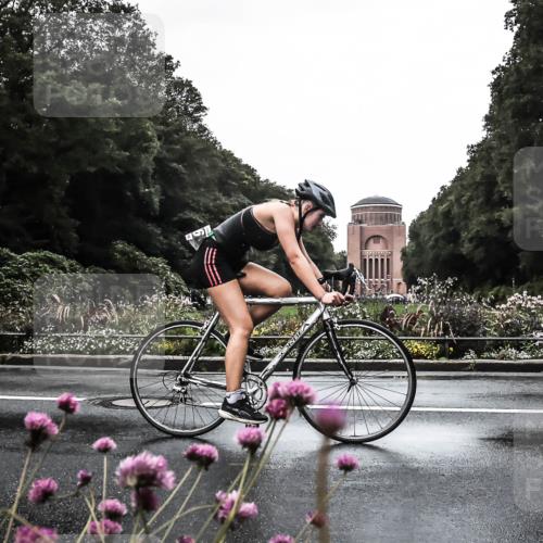 13.09.2026 - Stadtparktriathlon H.Heesch http://msf.ph/oto/10362864 13.09.2026 12:26:08 Radfahren 1043, 1096, 1115 meine-sportfotos.de