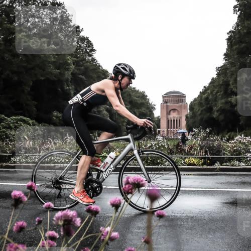 13.09.2026 - Stadtparktriathlon H.Heesch http://msf.ph/oto/10362894 13.09.2026 12:26:15 Radfahren 987, 1008, 1045, 1086, 1099, 1131 meine-sportfotos.de