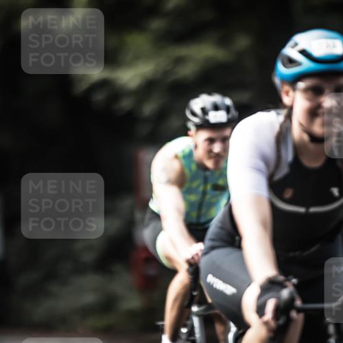 13.09.2026 - Stadtparktriathlon H.Heesch http://msf.ph/oto/10362986 13.09.2026 11:19:32 Radfahren 600, 612, 709, 733, 760, 789, 808, 812, 822 meine-sportfotos.de