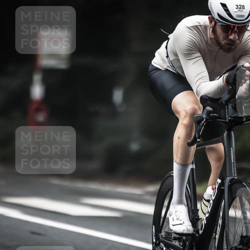 13.09.2026 - Stadtparktriathlon H.Heesch http://msf.ph/oto/10363012 13.09.2026 10:06:59 Radfahren 217, 284, 290, 306, 328, 339 meine-sportfotos.de